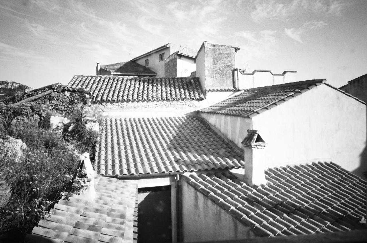 Dè Ajala - B&B de Charme Laconi Bagian luar foto