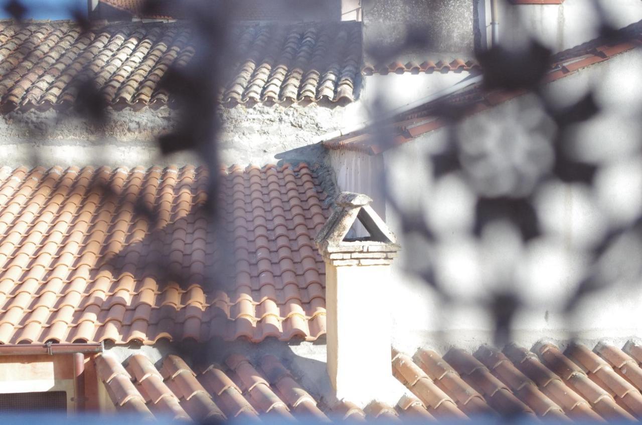 Dè Ajala - B&B de Charme Laconi Bagian luar foto